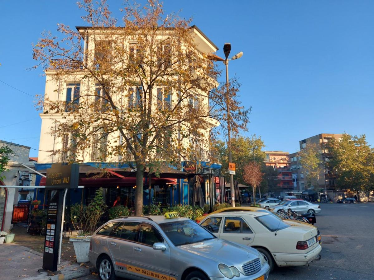 Amo'S Hotel Шкодер Екстер'єр фото