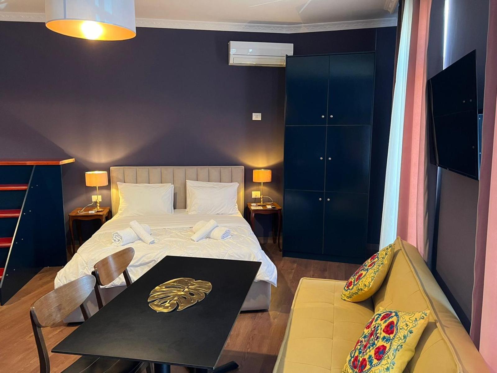 Amo'S Hotel Шкодер Екстер'єр фото