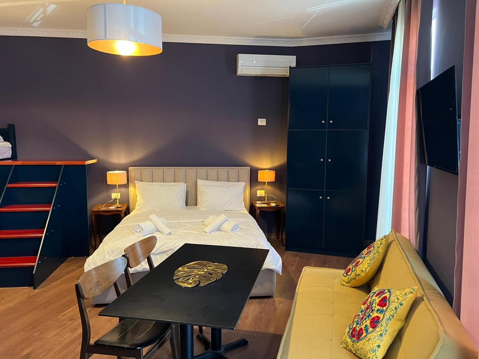 Amo'S Hotel Шкодер Екстер'єр фото