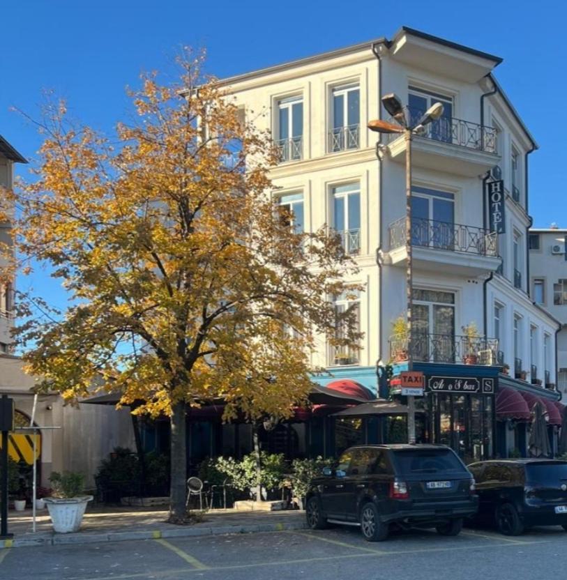 Amo'S Hotel Шкодер Екстер'єр фото